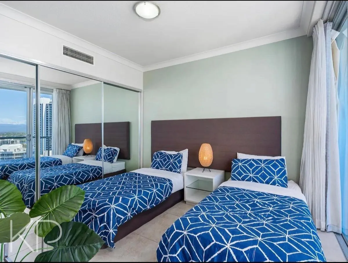 Panoramic Views Surfers-Chevron. Apartamento Gold Coast Austrália